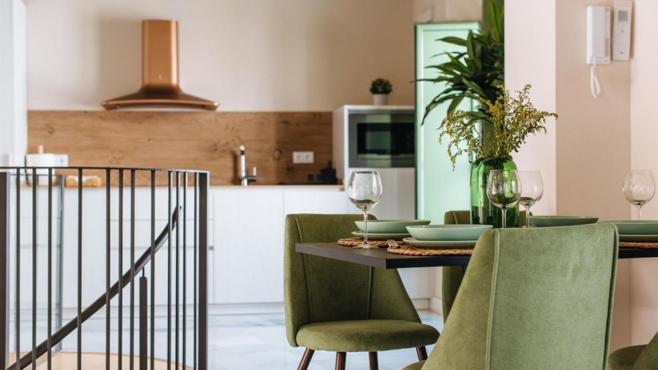 Rocio Suites Apartments Σεβίλλη Εξωτερικό φωτογραφία