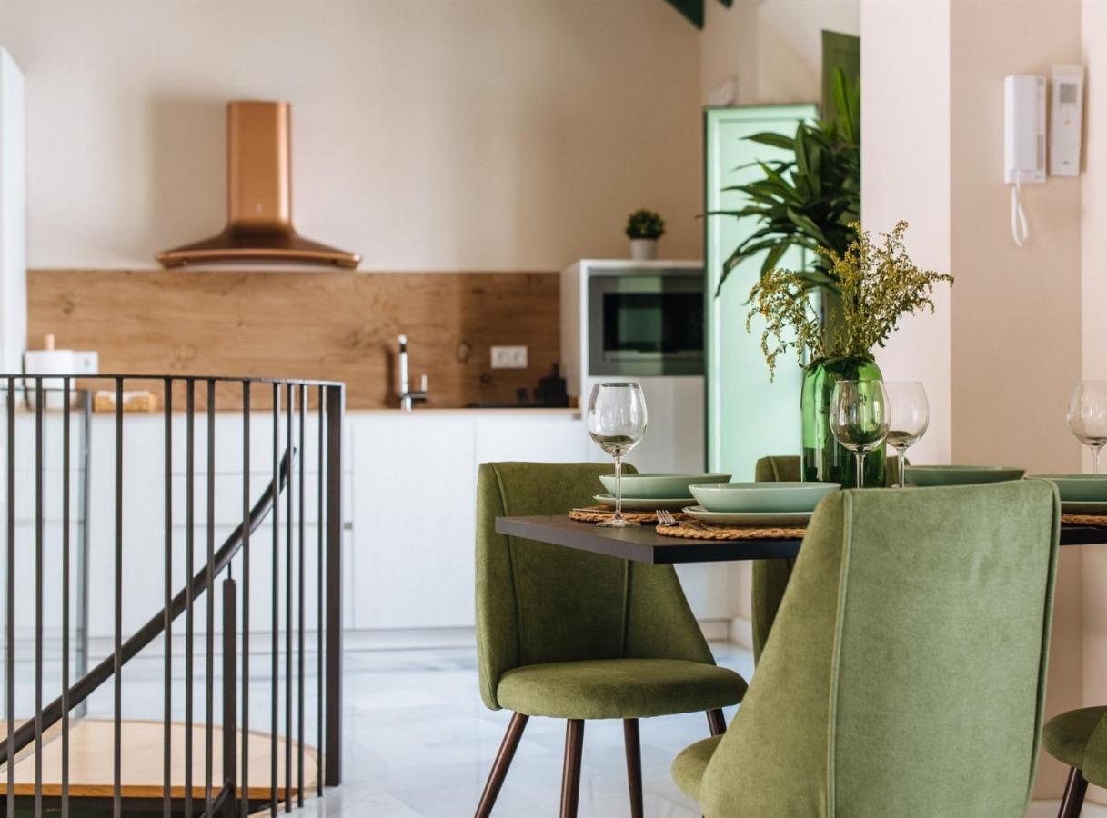 Rocio Suites Apartments Σεβίλλη Δωμάτιο φωτογραφία